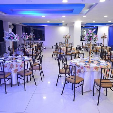 Hotel - Centro Comercial Punta Del Mar Salinas (Santa Elena) Esterno foto