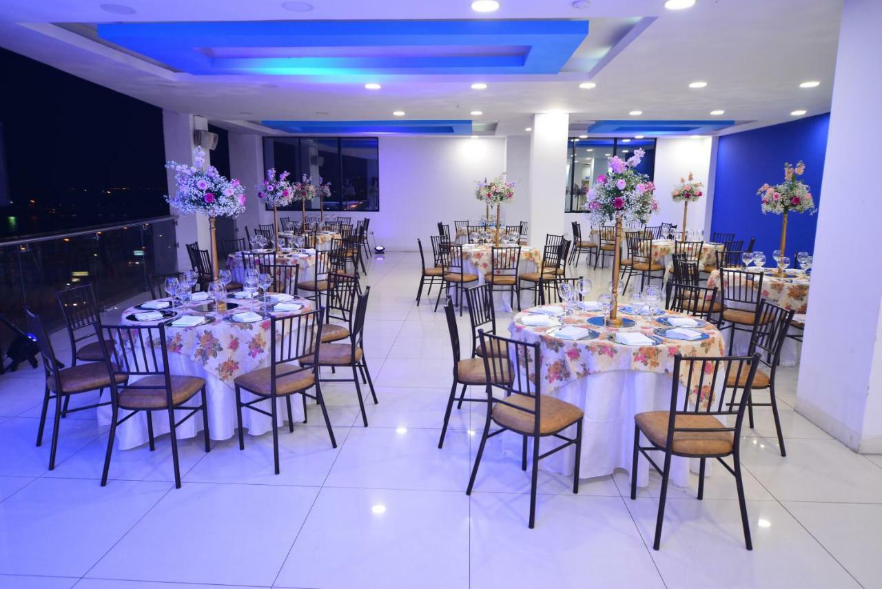 Hotel - Centro Comercial Punta Del Mar Salinas (Santa Elena) Esterno foto
